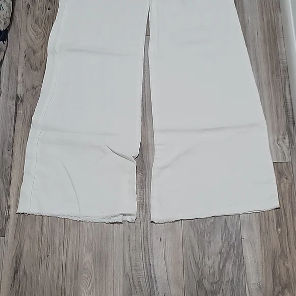 Wide Leg Linen Pants - Picture 2 of 8